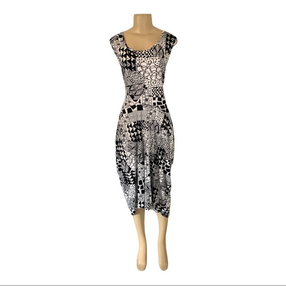 NWT Orientique Australian Drop Waist Geometric Black White Midi Dress PLUS 2X - Picture 2 of 9